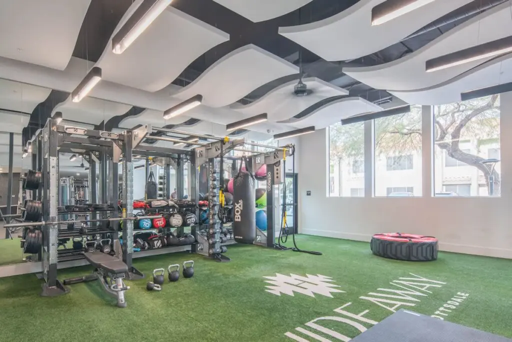 7dc3670e 7b98 40 v50pb.jpg