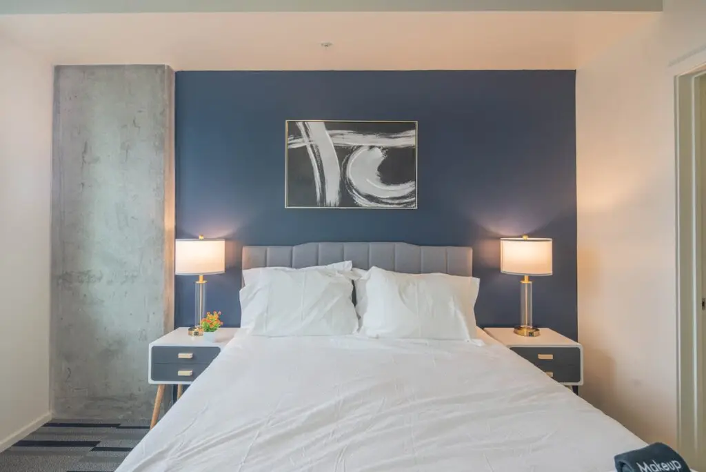 8145c00e 57b0 4e o t0S.jpg