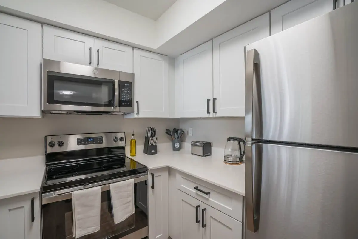 81a261e0 41bf 46 tYmS7.jpg