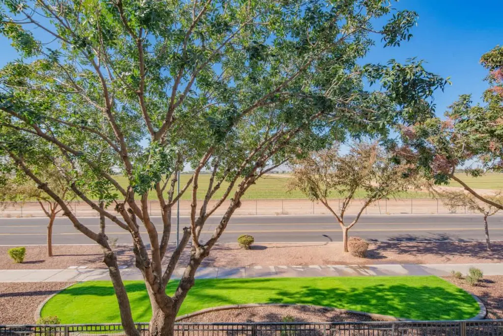 84b1cb70 96e2 44 f7 p4.jpg