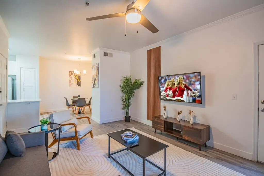 85fad9e5 4cb1 43 HfoPu.jpg