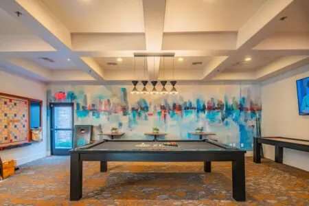 884d46c0 b03d 4c mFlm .jpg