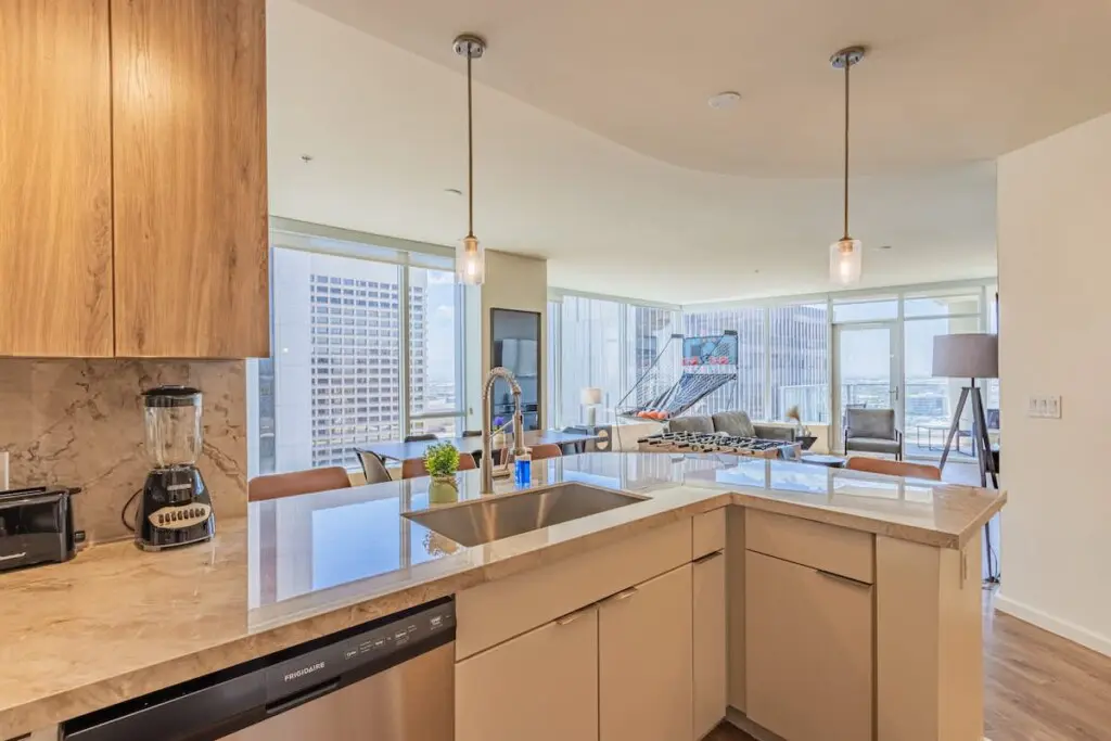 887ab804 082d 4e.BVog .jpg