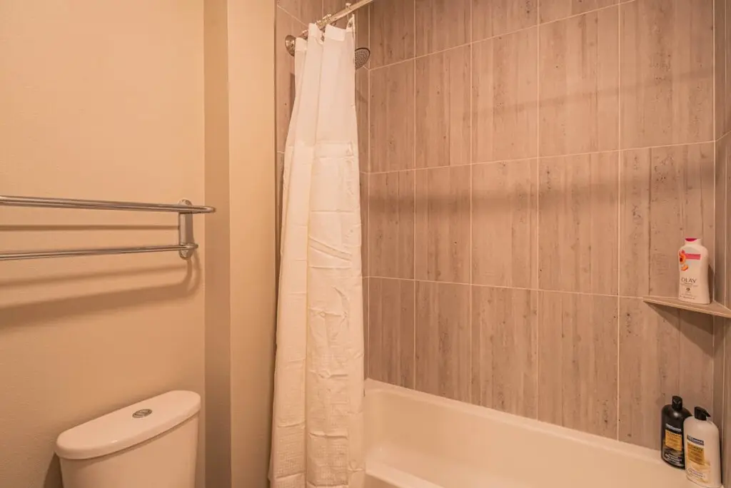 8987576e b641 4a TFy89.jpg