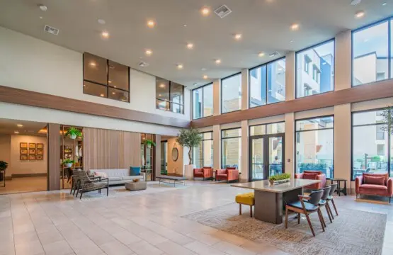 93199c3e 29aa 44 8CDqk.jpg