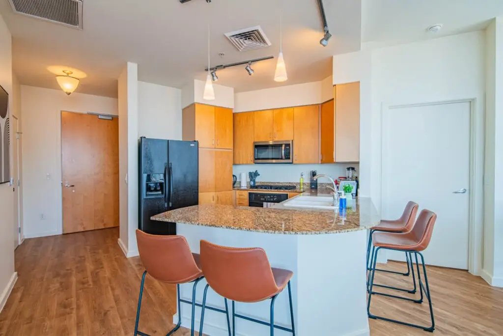 93a19c41 bebf 45 Q7Nrd.jpg