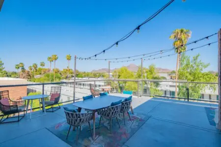 96aa10b8 b972 48 uuK7k.jpg