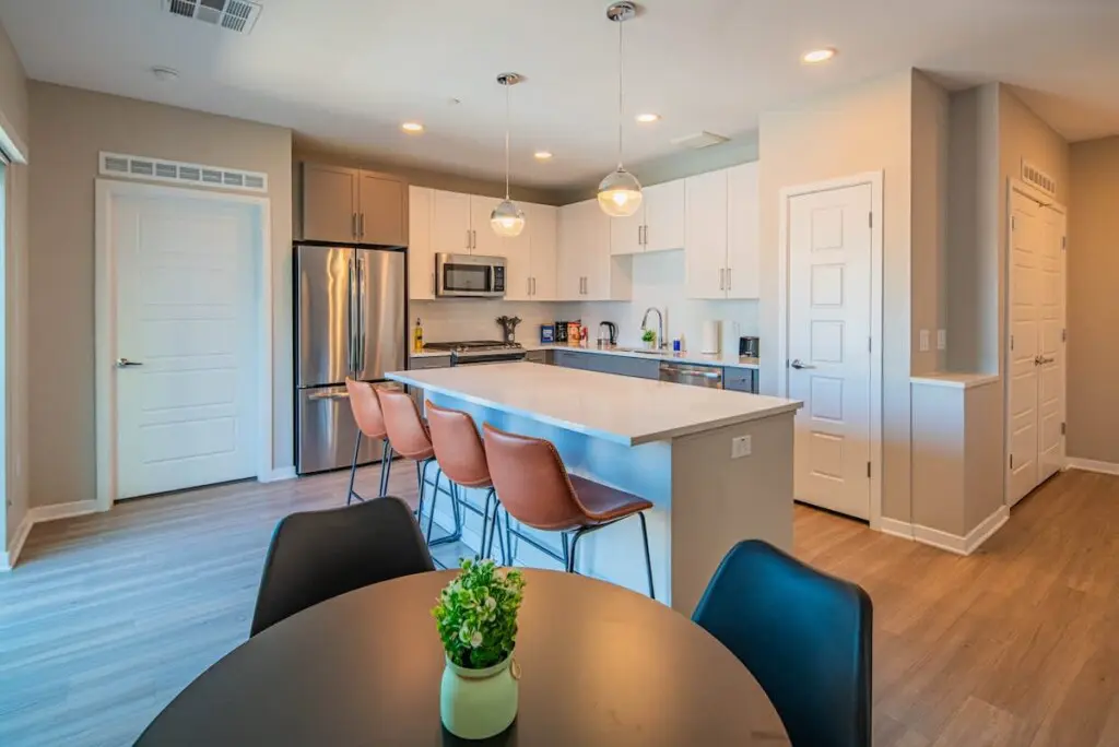 96f89dd8 7709 42 rfuMX.jpg