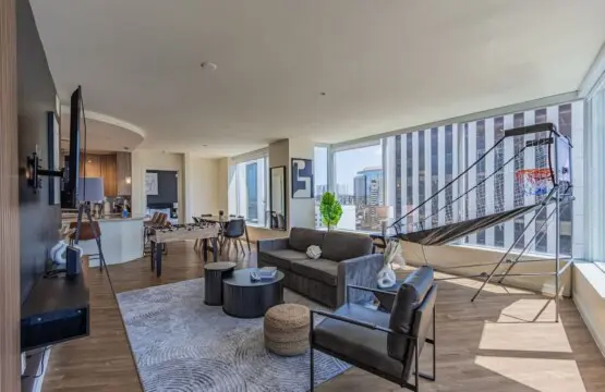 9a196390 1e17 4b Mk358.jpg