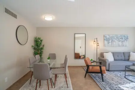 9c73a233 a9d1 41 qre5c.jpg