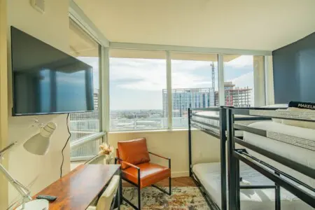 9fa5f0f7 8060 4e Fn3W4.jpg