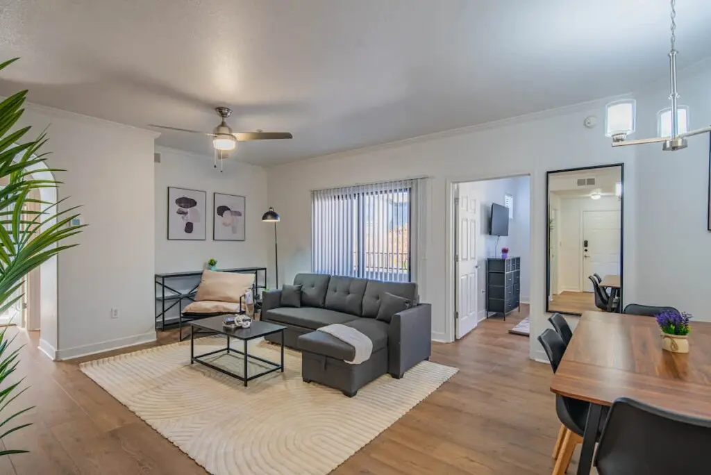 9ffde32e d0b1 4e IWxu6.jpg