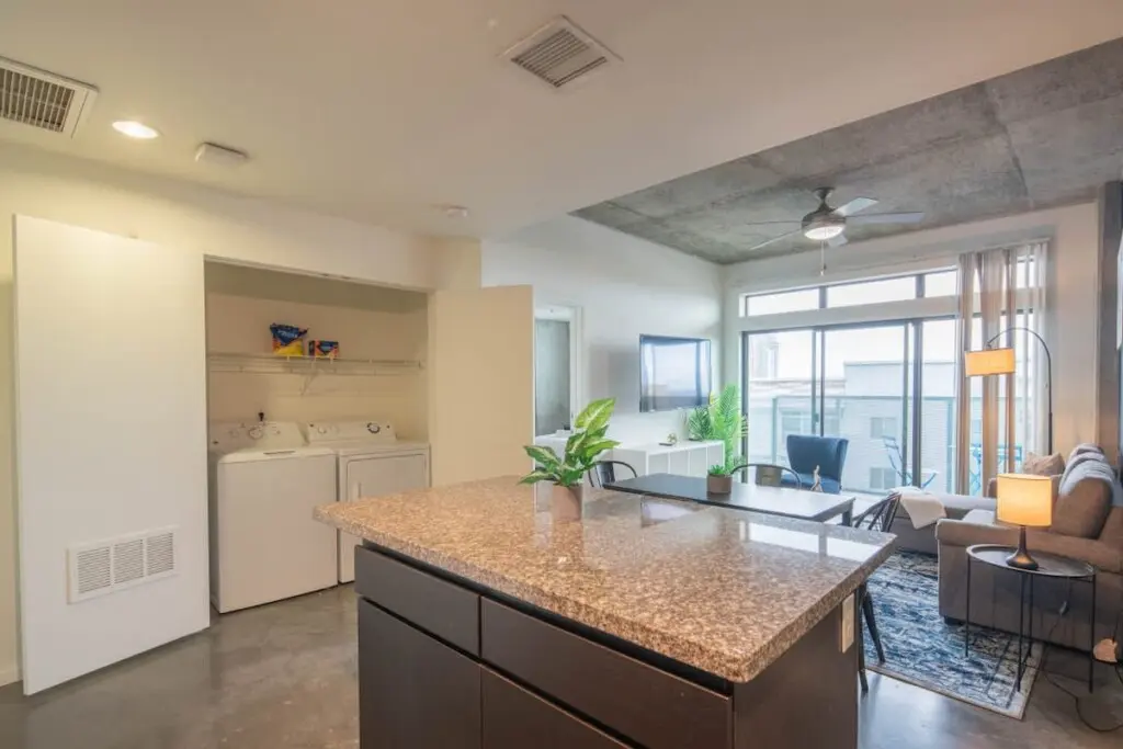 a0215c29 6abf 4d oPS S.jpg