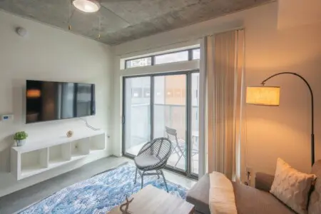 adfb3766 fac7 4b Ludyq.jpg