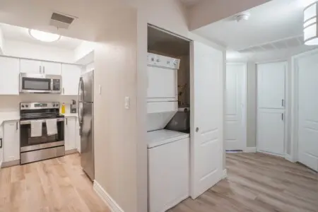 b0b5856d cdc3 47 Asvha.jpg