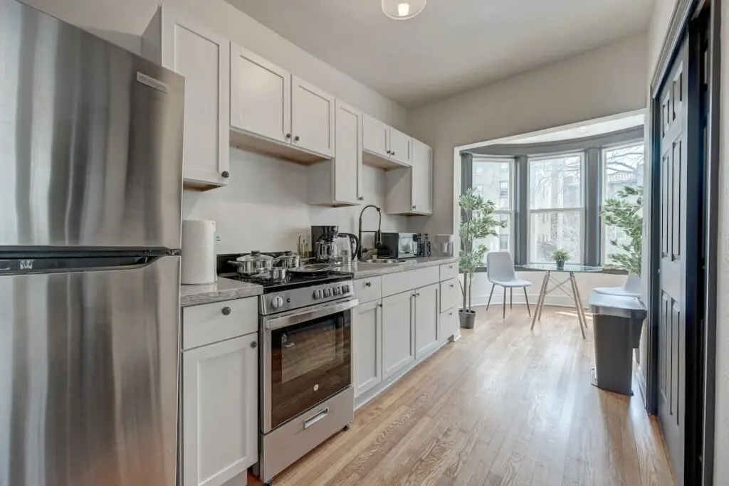 b108ec0d e819 43 3jmnq.jpg