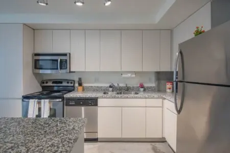 b3655c50 b617 41 8w5 m.jpg