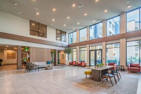 b3c7b424 00a6 44 QaBYl.jpg