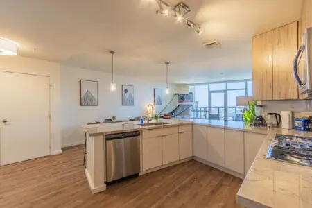 b6192244 4f95 4c 44i0W.jpg