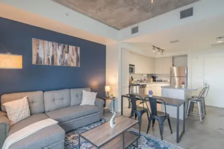 ba0c79c4 35fa 43 C2nGF.jpg