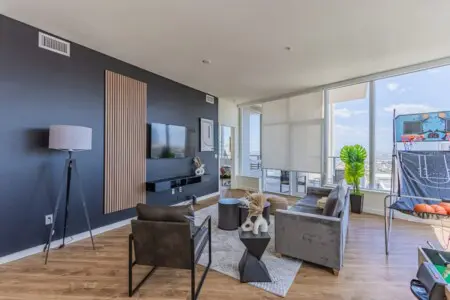 be19da95 8477 48 ynqlg.jpg