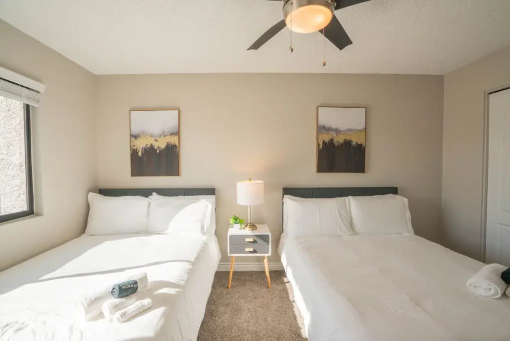 c0d5690a e125 4b 7hPNO.jpg