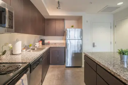 c4c38ea1 c6c9 48 JzwJZ.jpg