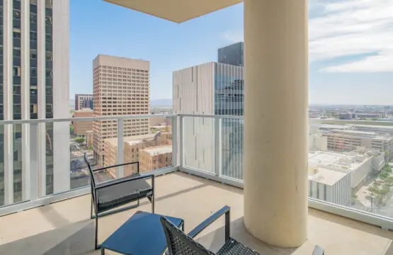 c7b1e487 19be 46 RzE0 .jpg