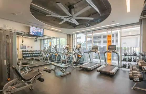 ca9c62e1 5b20 40 6o2c .jpg