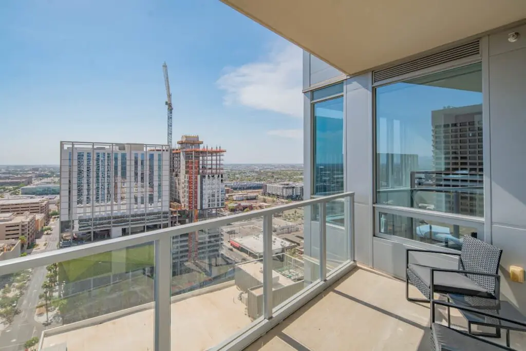 d268c035 6040 41 MnNNc.jpg