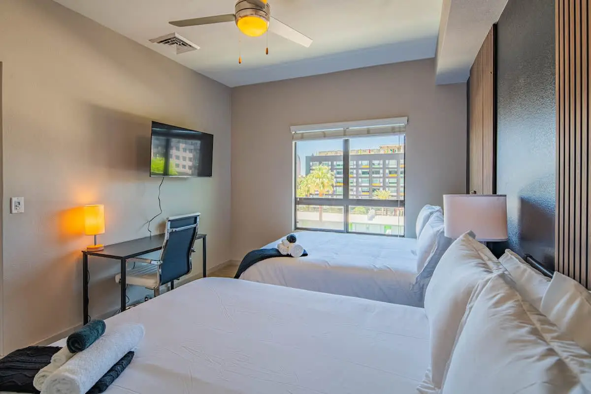 d4e2828d 7e34 43 fo0ce.jpg