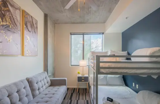 d66b590f 4352 4b AdRgJ.jpg