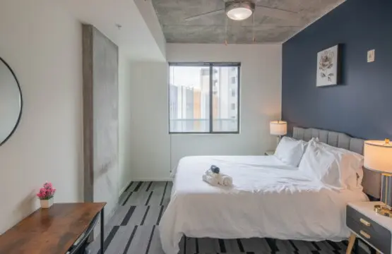 da9800b2 181d 4c PC1eD.jpg