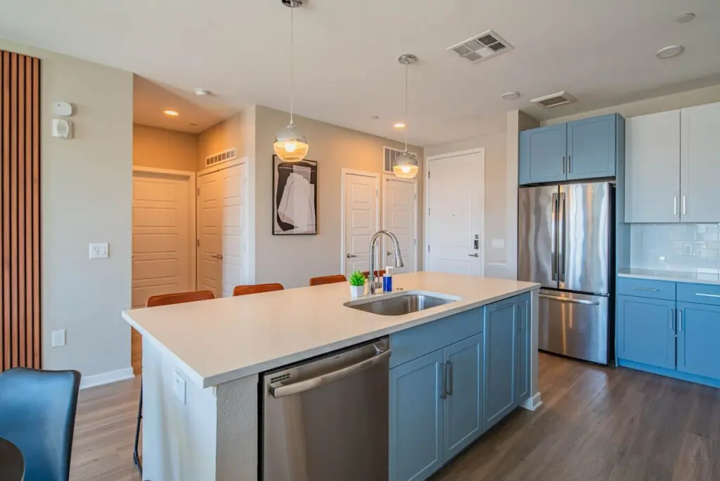 db3e44df 0313 42 FXrds.jpg