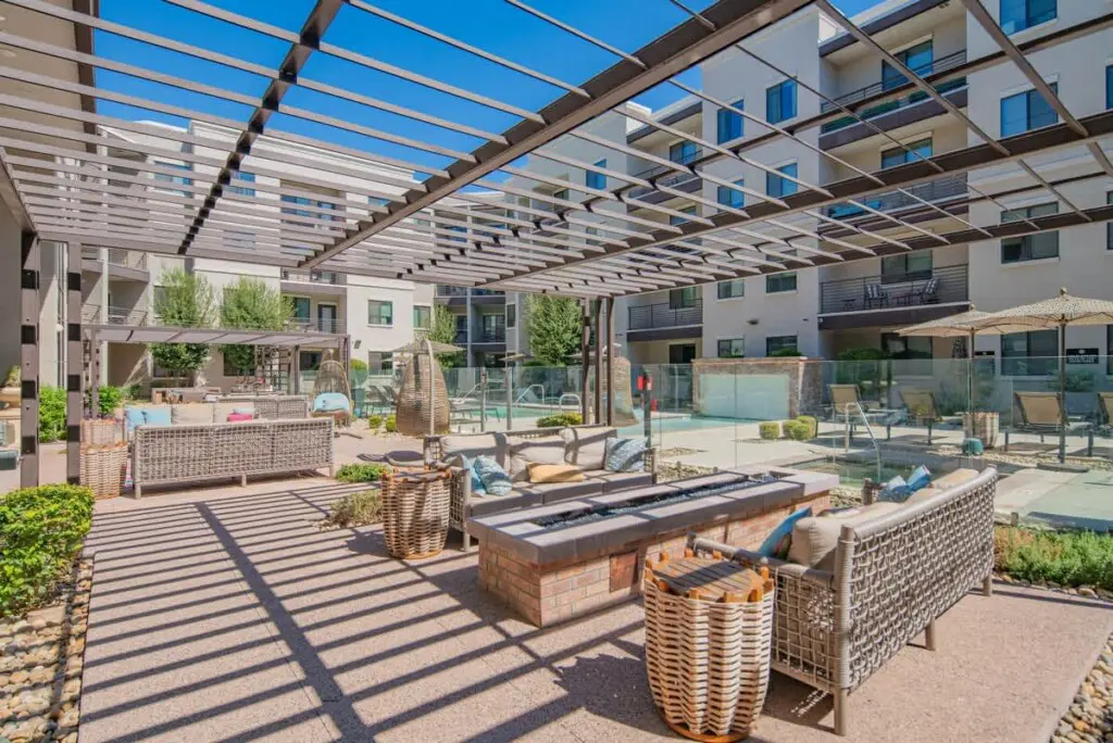 dda02760 0987 48 JaSiH.jpg