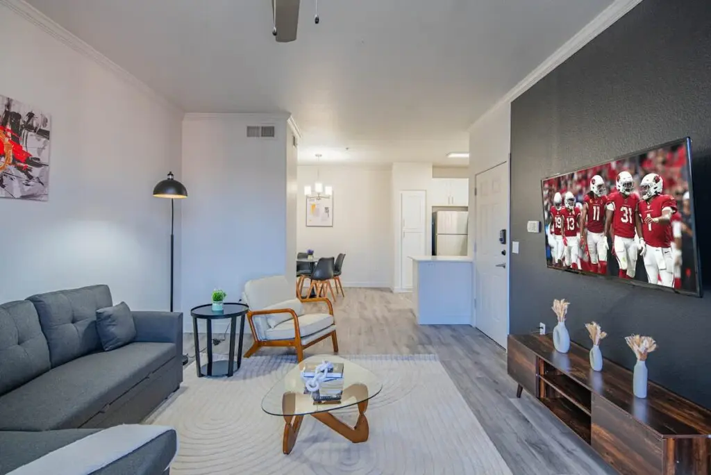 e0672f1f b587 4e ydBHp.jpg