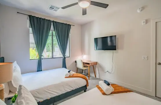 e6d775a7 604f 43 doZpT.jpg