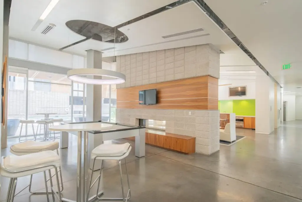 e86fae6b a104 46 heQqy.jpg