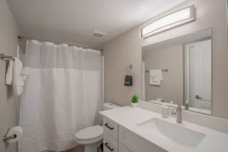 ec5a464e 145d 47 uUdi8.jpg