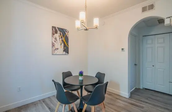 efd2091e cf02 48 qYNV5.jpg