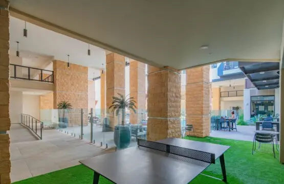 f1545b0c e206 4b p7 Az.jpg