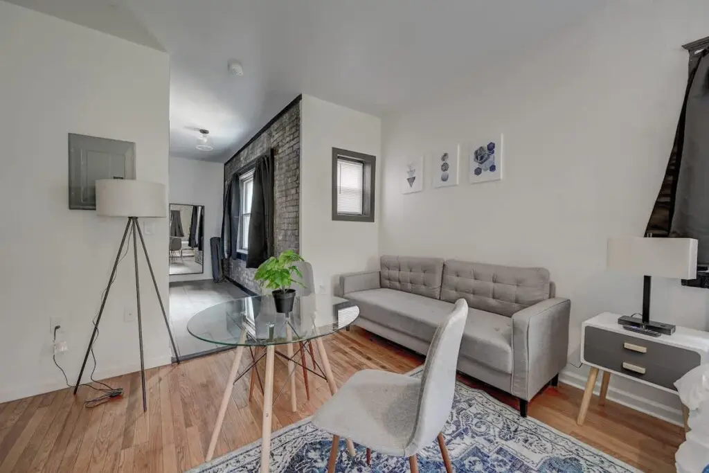 f4985c6f 3f8a 4e uhXQ2.jpg