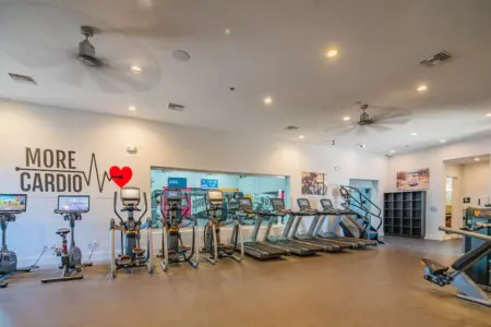 f52c1473 2403 43 FNuWU.jpg