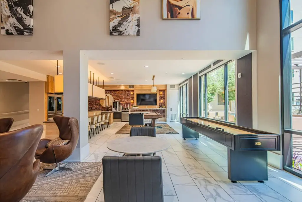 f6e3c9fa 059b 46 kquh8.jpg