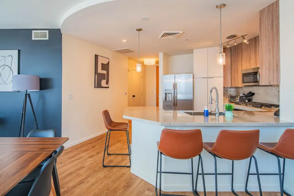 f829b17e 698d 48 UdBLa.jpg