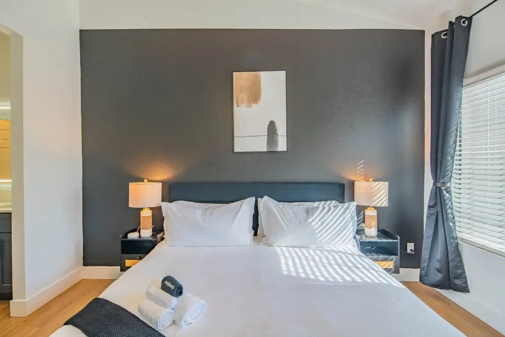 f8984cb7 39c2 46 t beI.jpg