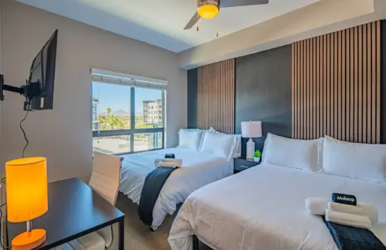 ff56934b f24c 44 hSpDN.jpg