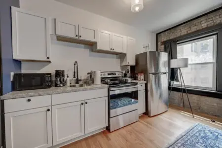 19ecb645 39a5 45 0 YSp.jpg