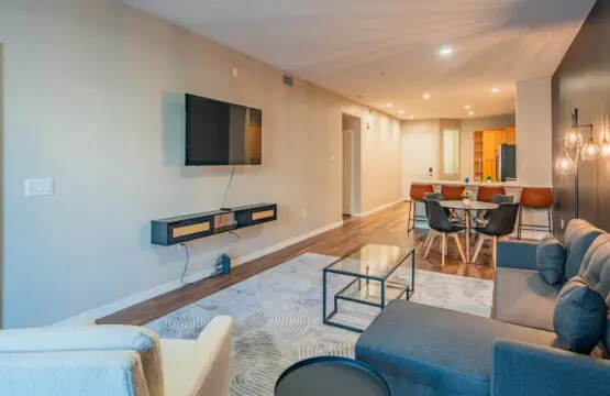 2d5dc170 f7cd 42 QXGVV.jpg