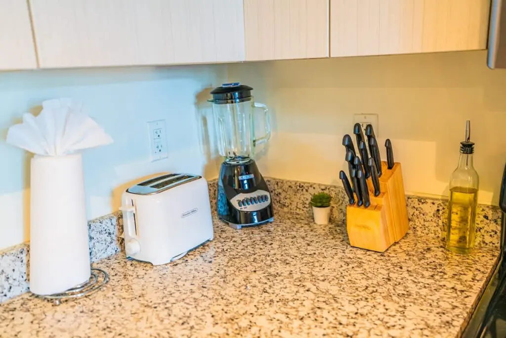 4ba77c49 2748 45 4SevU.jpg